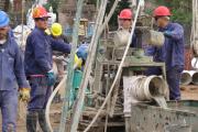 SALARIOS Y TRABAJO EN NUESTRA CRISIS DEMOCRÁTICA