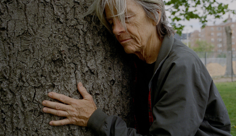 "Chelsea Girls", las memorias del punk rock en la voz de la poeta Eileen Myles