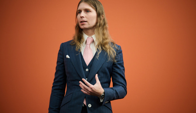 Chelsea Manning: “La vigilancia masiva se ha normalizado”