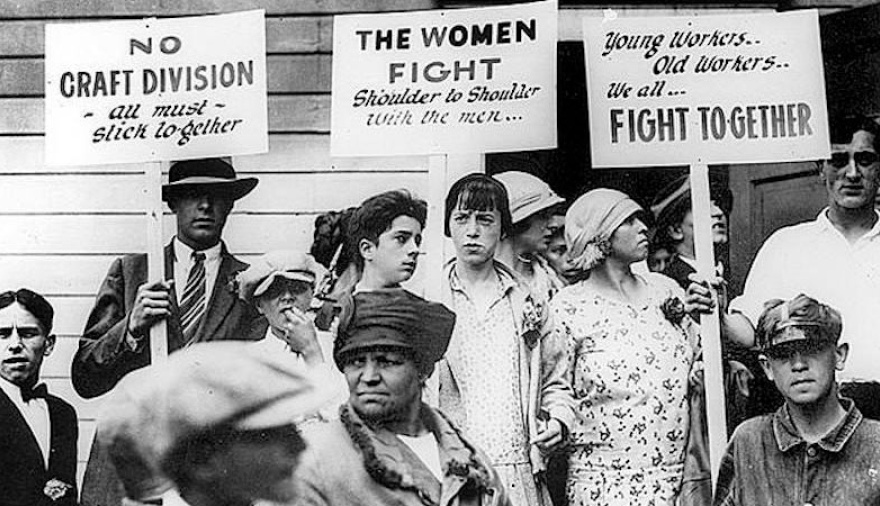 Pioneras en la lucha